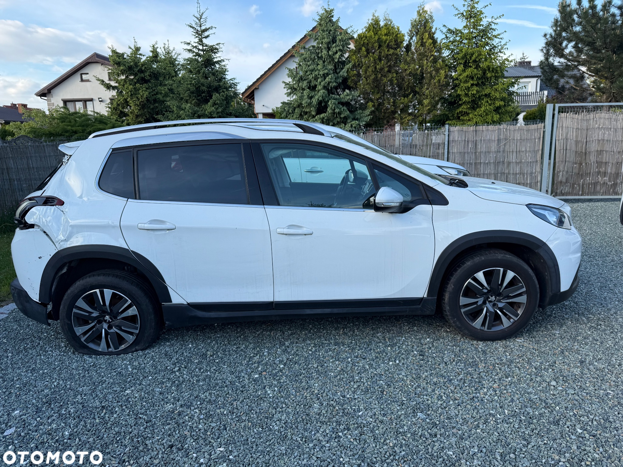 Peugeot 2008 82 VTI Allure - 9