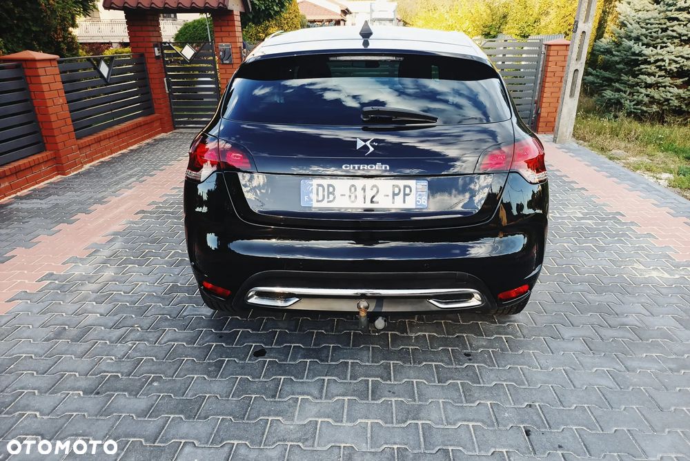Citroën DS4 e-HDi 115 Chic - 25
