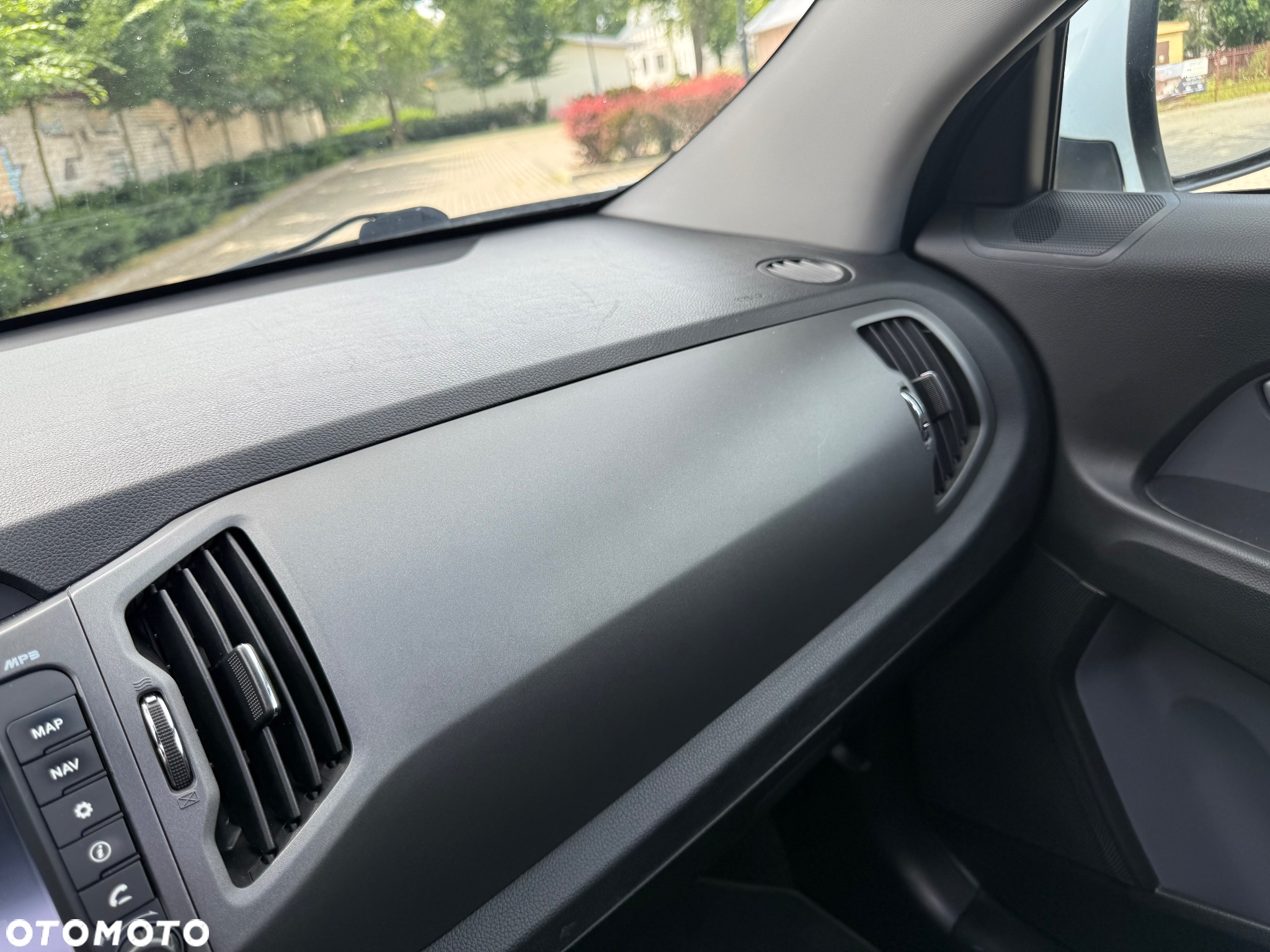 Kia Sportage 2.0 XL 2WD - 19