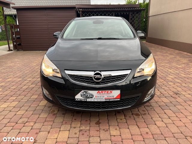 Opel Astra - 2