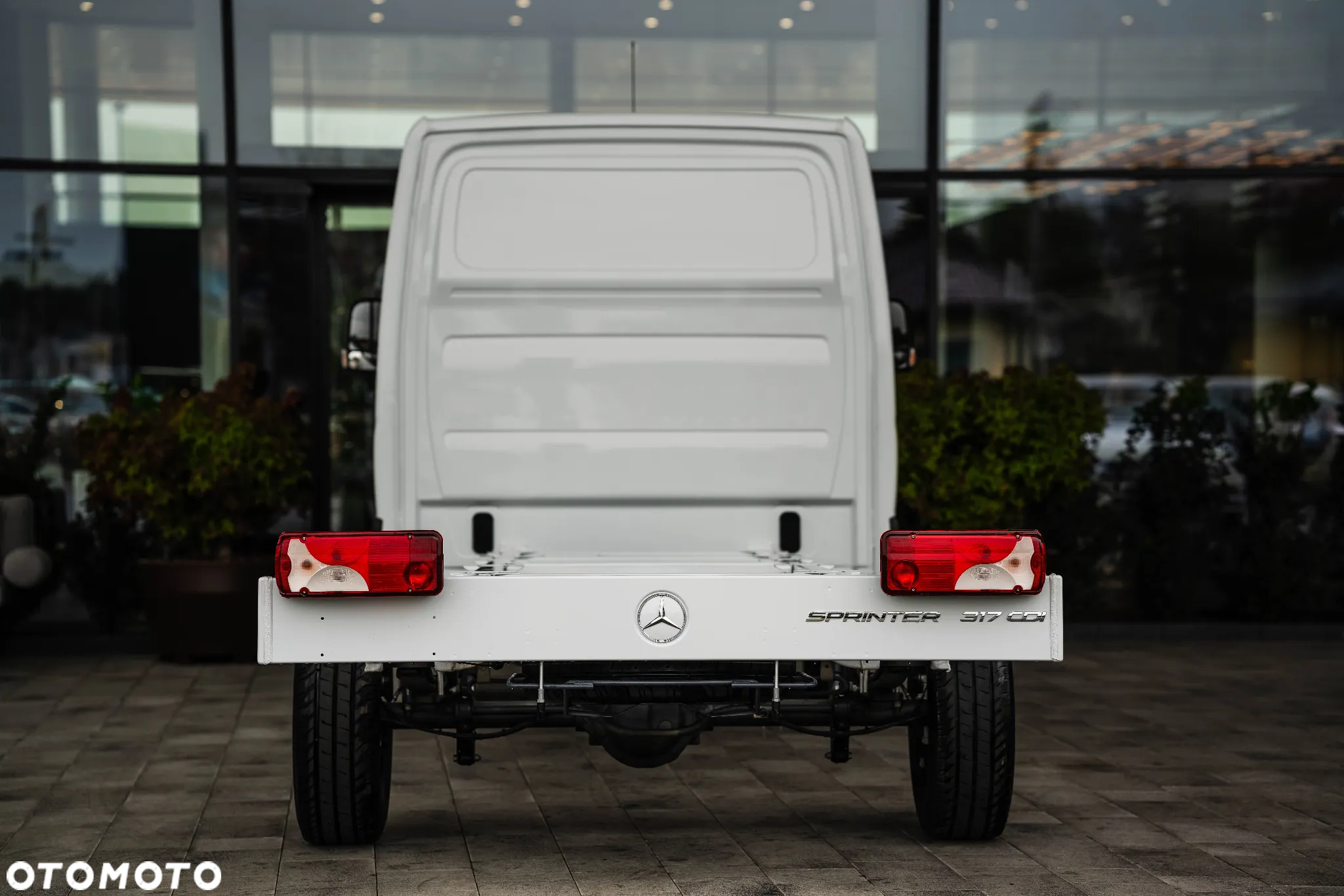 Mercedes-Benz Sprinter - 5