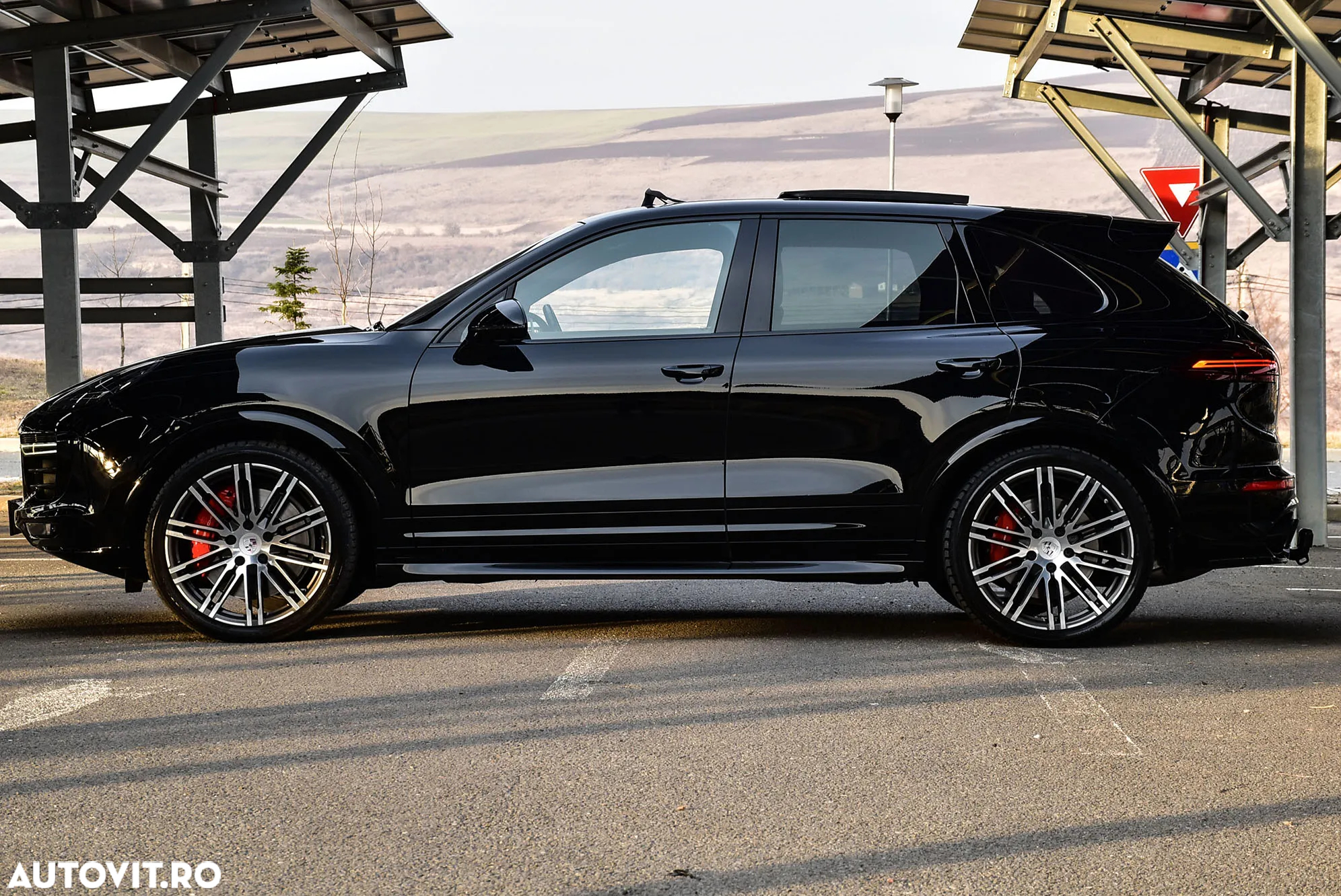 Porsche Cayenne GTS Tiptronic S - 7