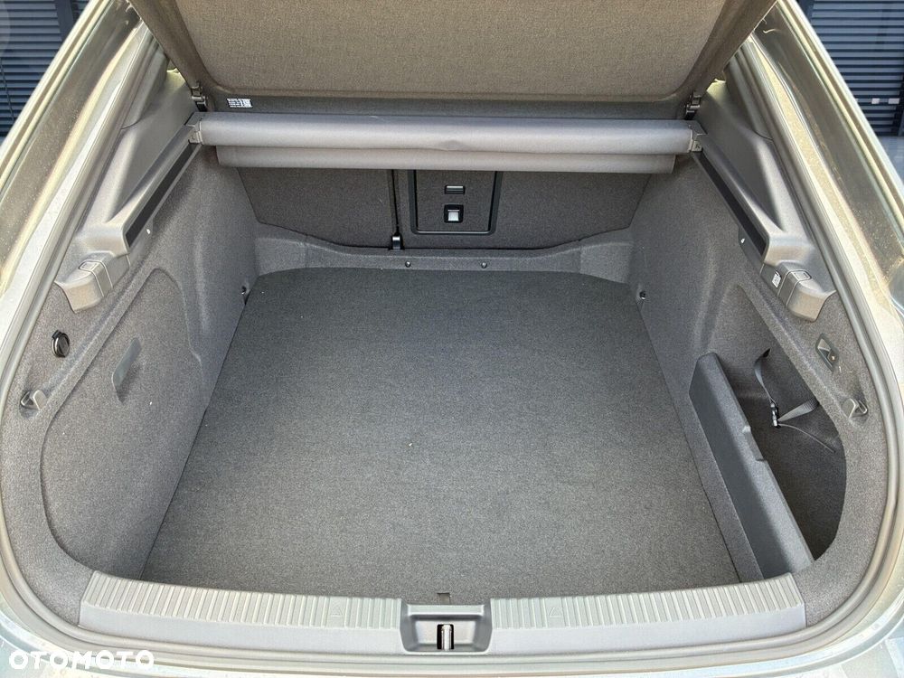 Skoda Superb 2.0 TSI Sportline DSG - 32