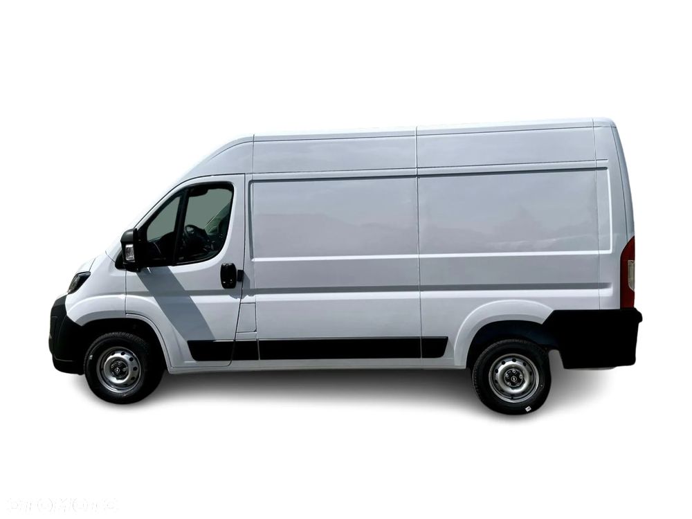 Opel Movano L2H2 120KM - 2