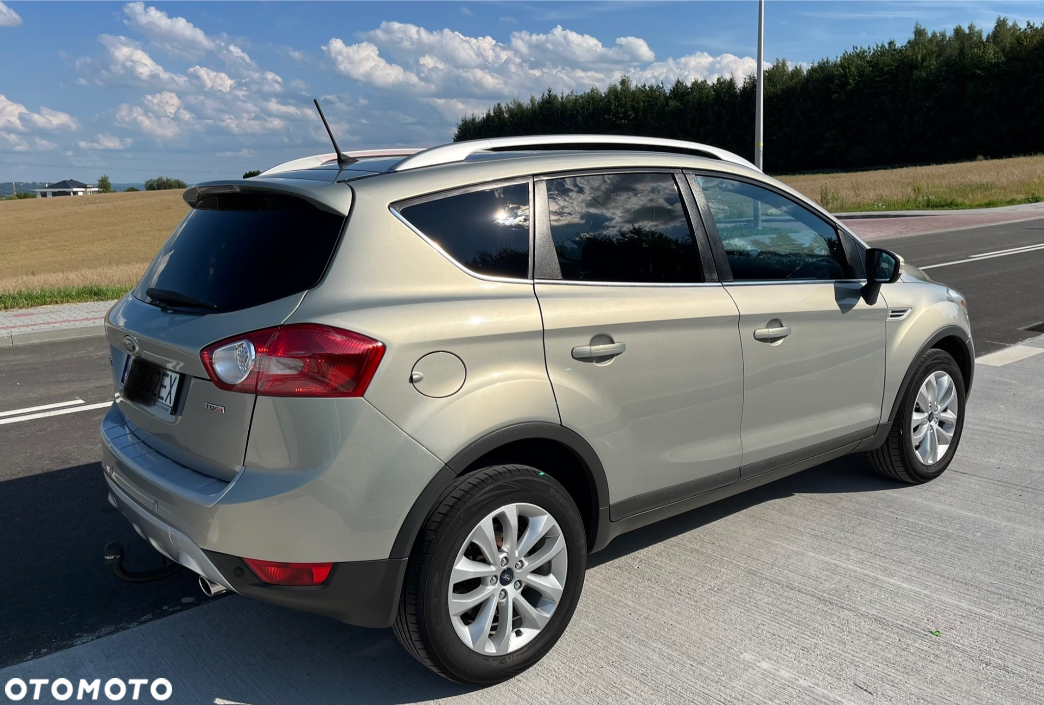 Ford Kuga 2.0 TDCi 4WD Titanium - 5