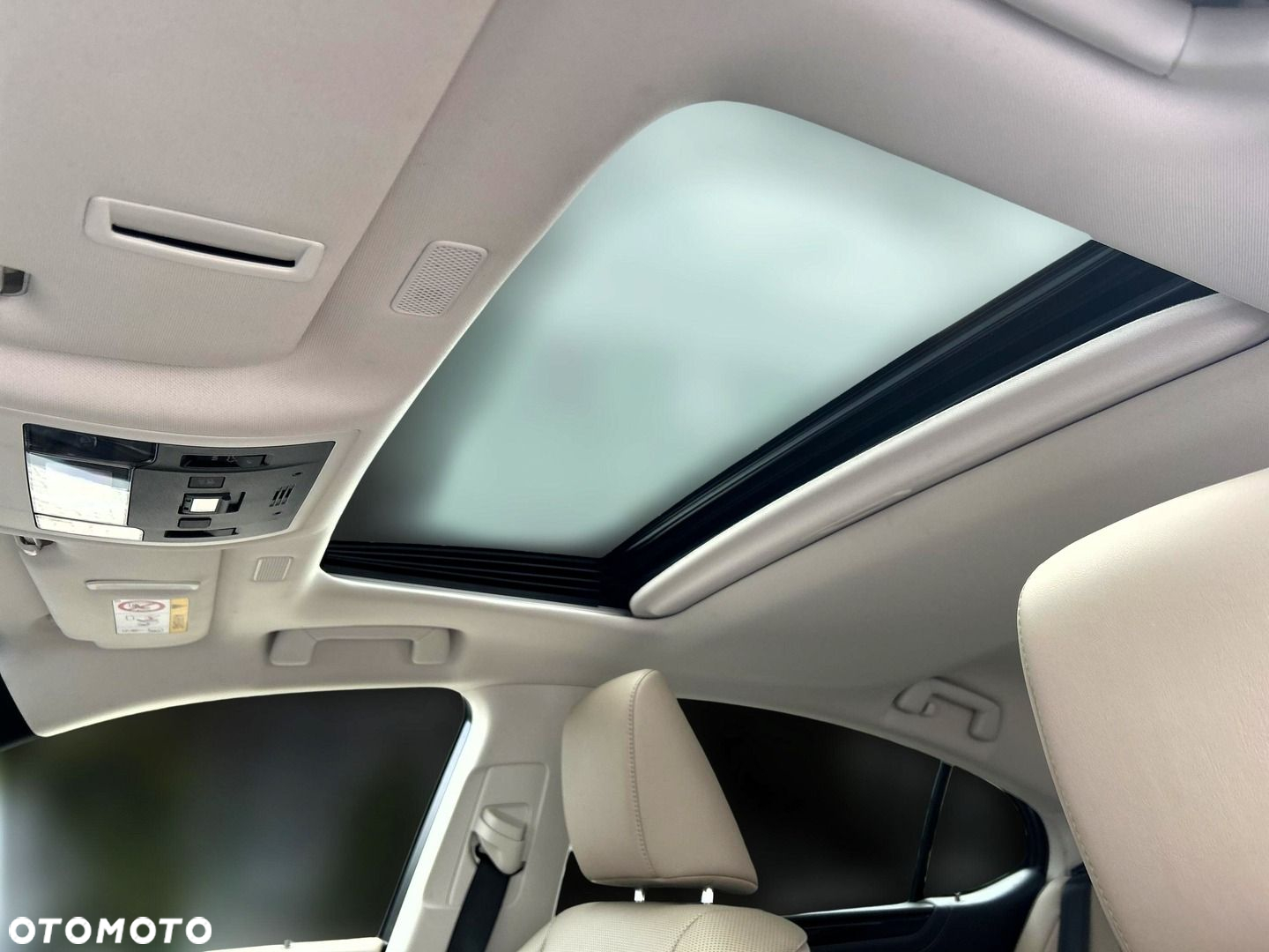 Lexus ES - 19