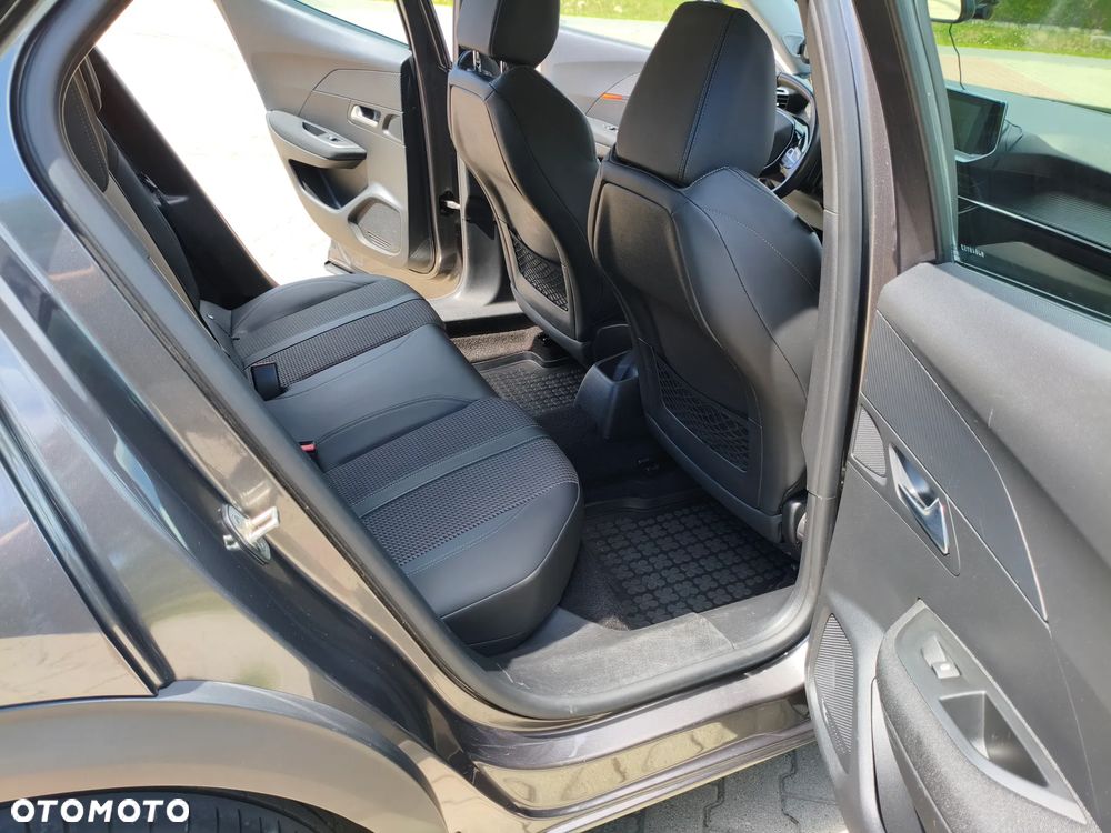 Peugeot 2008 1.5 BlueHDi Allure Pack S&S EAT8 - 12