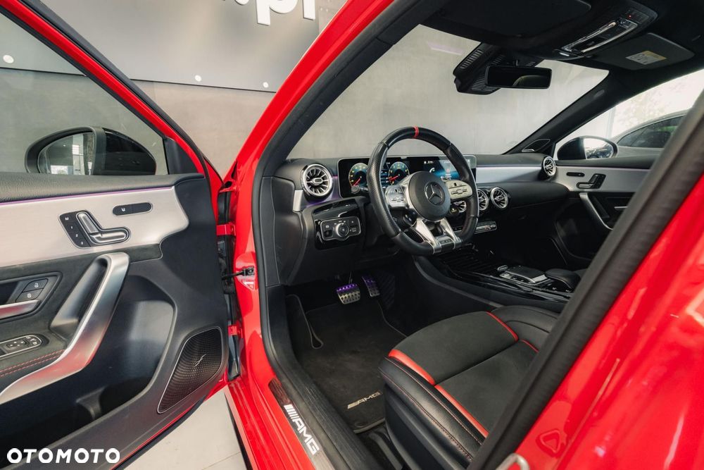 Mercedes-Benz Klasa A 35 AMG 4-Matic 7G-DCT - 10