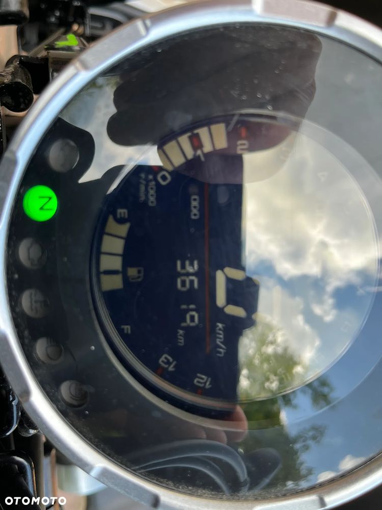 Yamaha XSR - 13