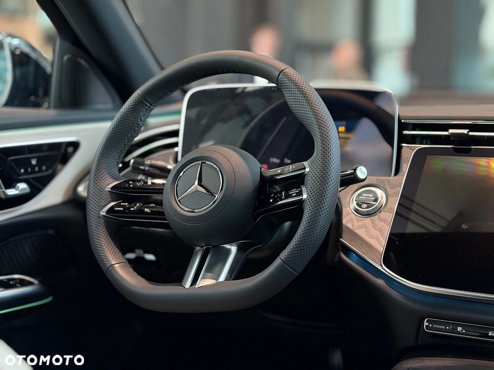 Mercedes-Benz Klasa E - 9