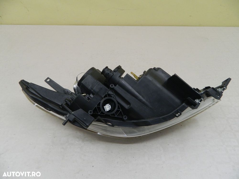 Far stanga Mazda 5 Xenon, 2005, 2006, 2007, 2008, 2009, 2010. - 7