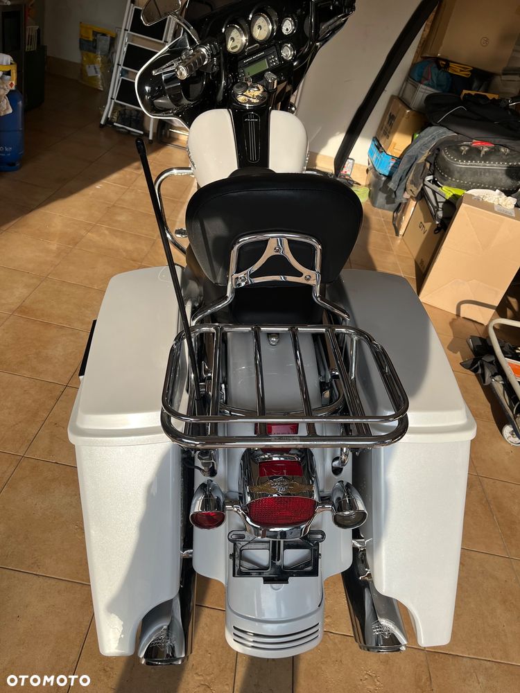 Harley-Davidson Street Glide Trike - 10