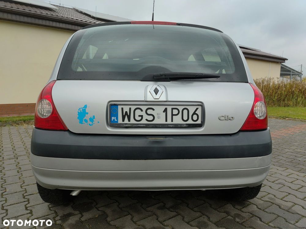 Renault Clio - 6