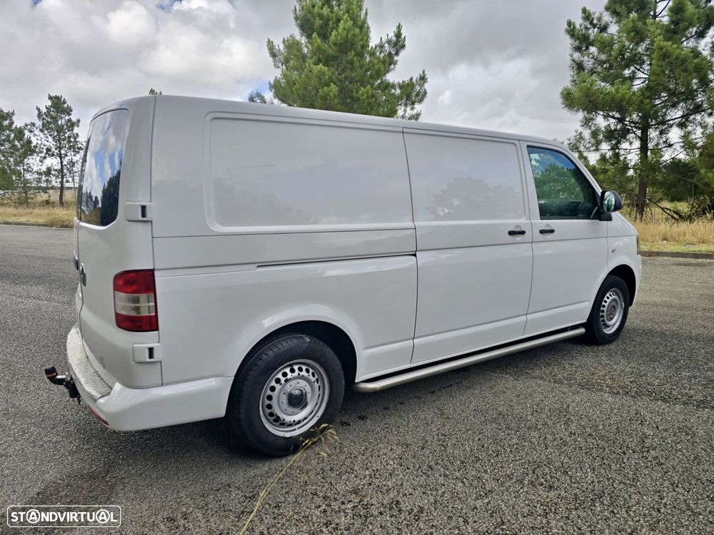 VW Transporter 2.0 TDi - 4
