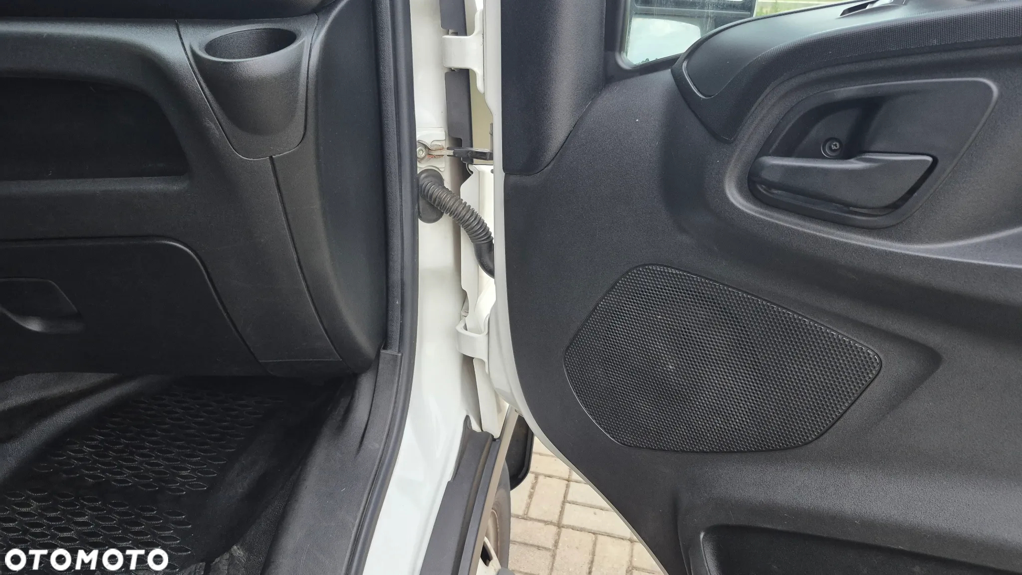 Iveco DAILY 35C15 - 27