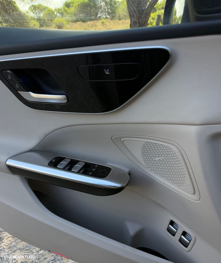 Mercedes-Benz C 300 - 10