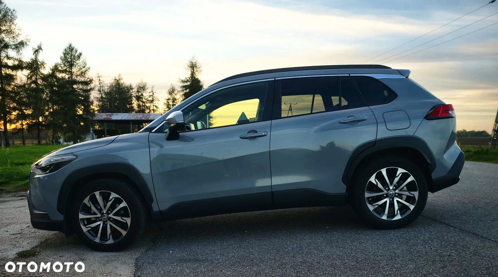 Toyota Corolla Cross 2.0 Hybrid Style AWD - 3