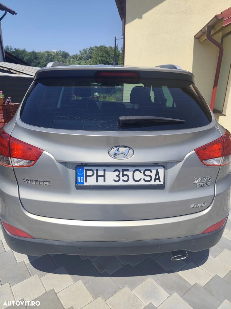 Hyundai ix35 2.0 CRDI 4WD Premium - 1