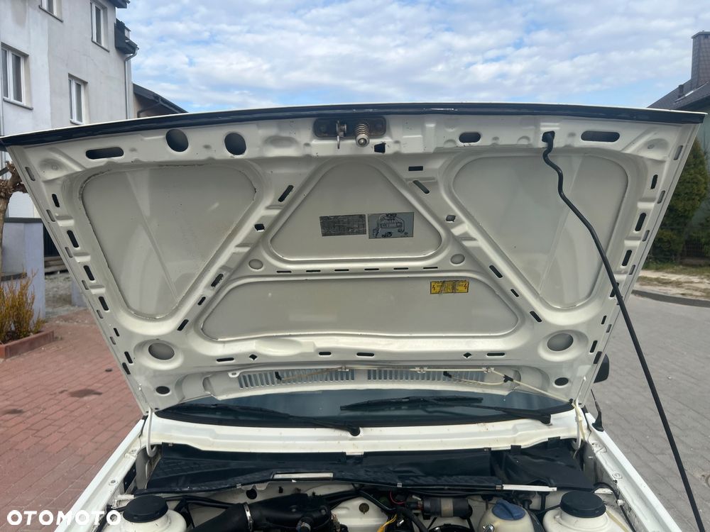 Volkswagen Jetta 1.8 CL - 24