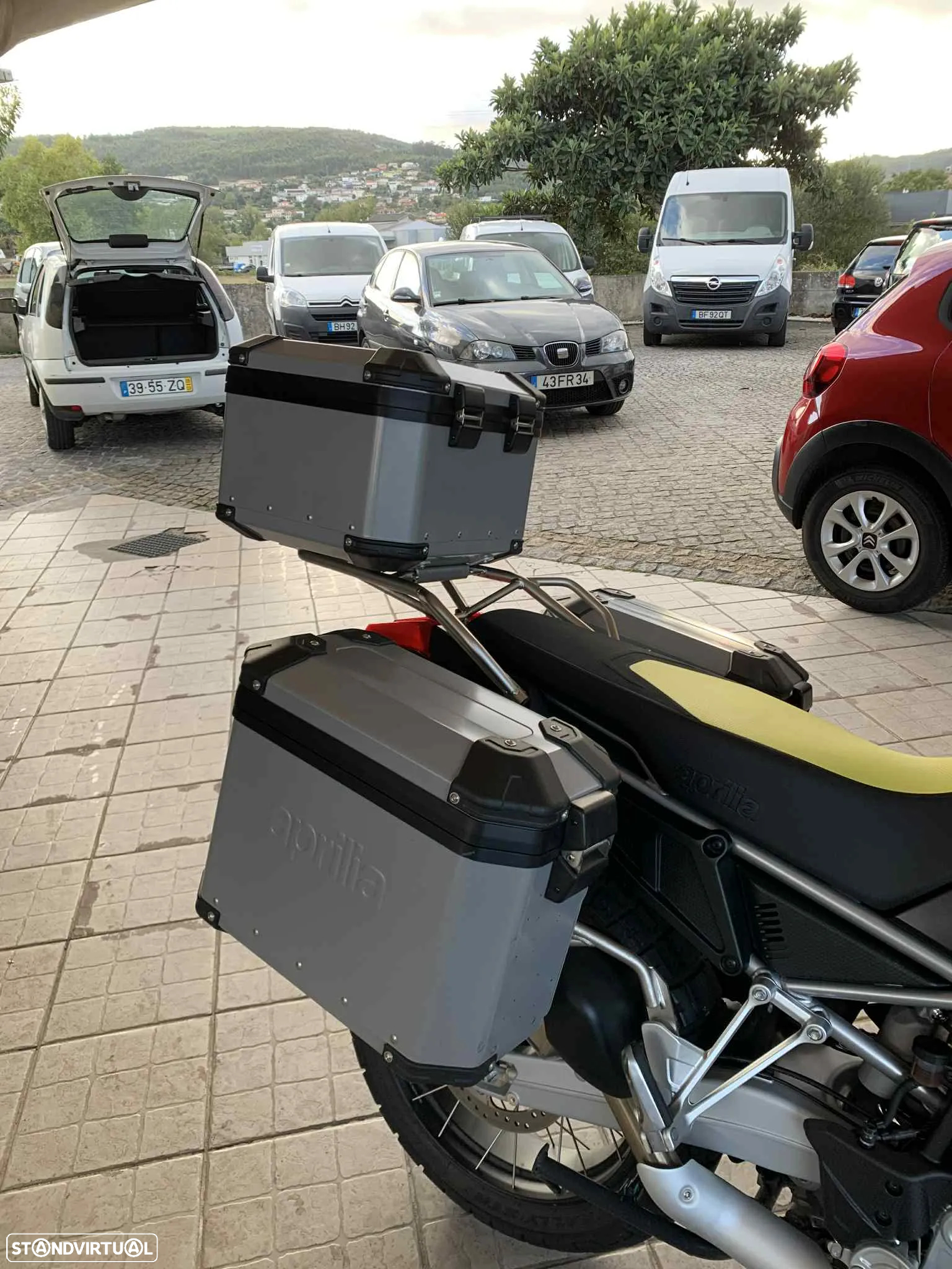 Aprilia Tuareg - 10