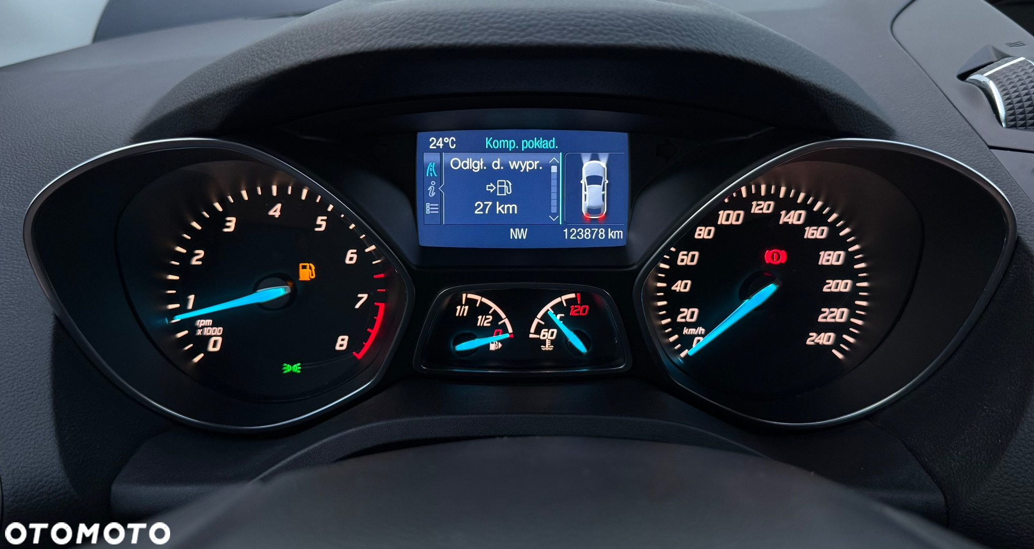 Ford Kuga 1.6 EcoBoost 2x4 Titanium - 15