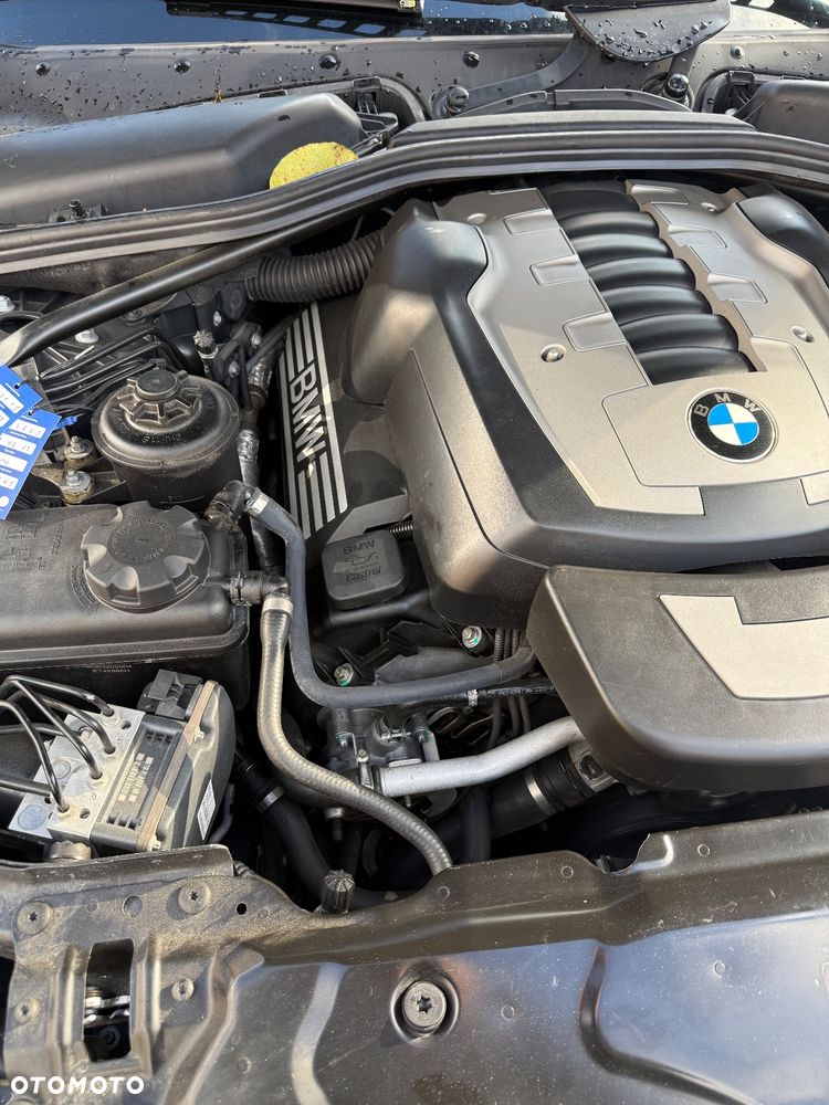BMW Seria 5 - 12