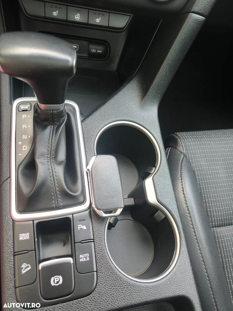 Kia Sportage 1.6 DSL 7DCT HP 4x2 GT Line - 29