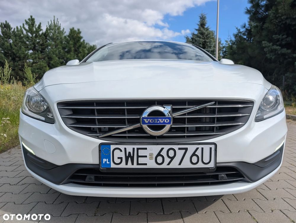 Volvo V60 D3 Geartronic Summum - 5