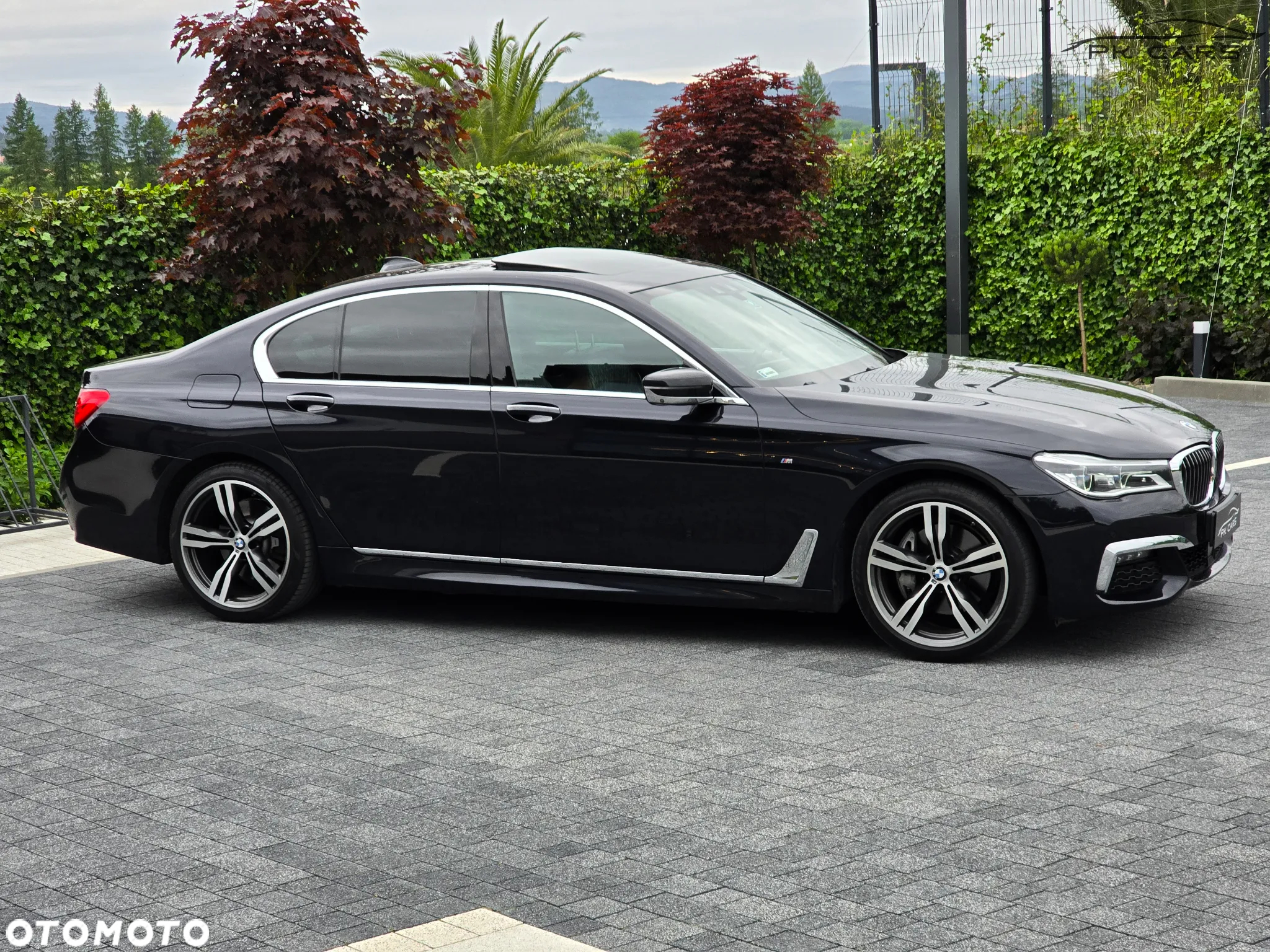 BMW Seria 7 730d xDrive - 14