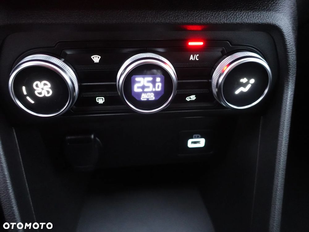 Dacia Sandero TCe 90 Comfort - 5