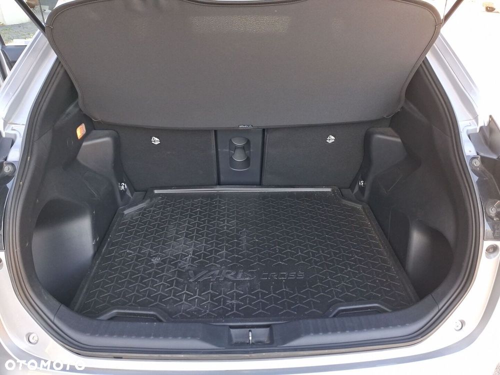 Toyota Yaris Cross Hybrid 1.5 Style - 18