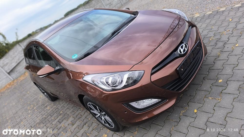 Hyundai i30 1.6 Premium - 13