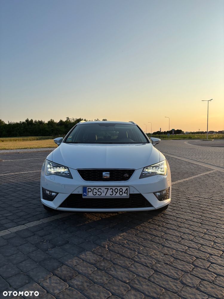 Seat Leon ST 2.0 TDI DPF DSG FR - 17