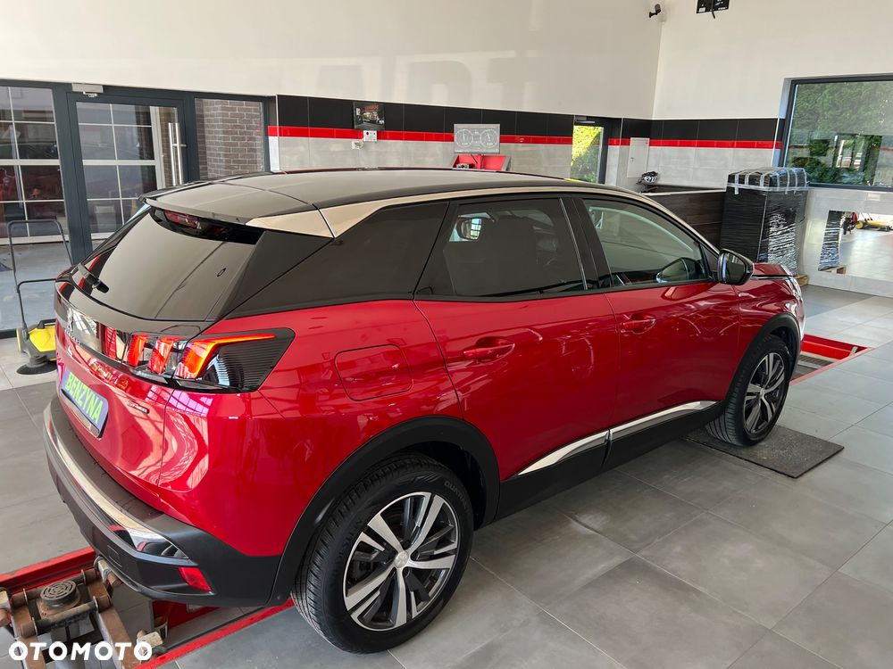 Peugeot 3008 1.2 PureTech Active S&S EAT8 - 10