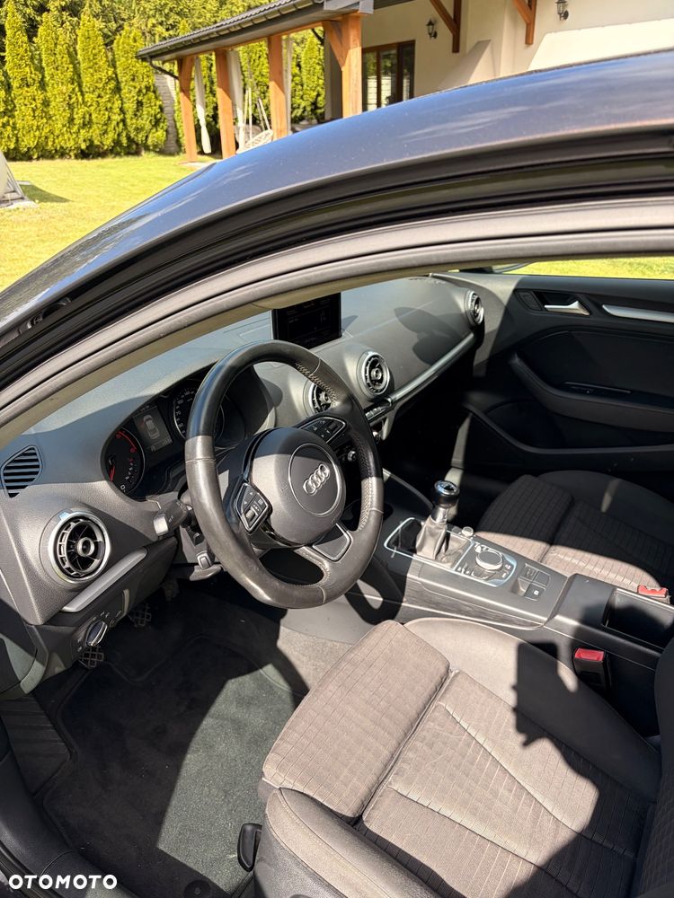 Audi A3 Limousine 2.0 TDI (clean diesel) Attraction - 5