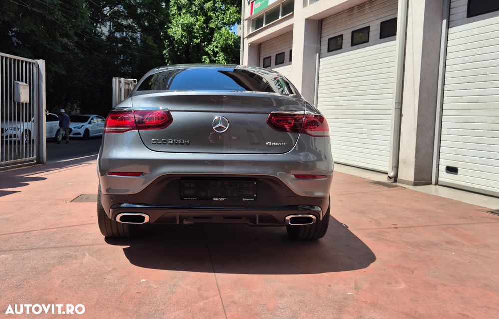 Mercedes-Benz GLC Coupe 300 d 4Matic 9G-TRONIC AMG Line - 7