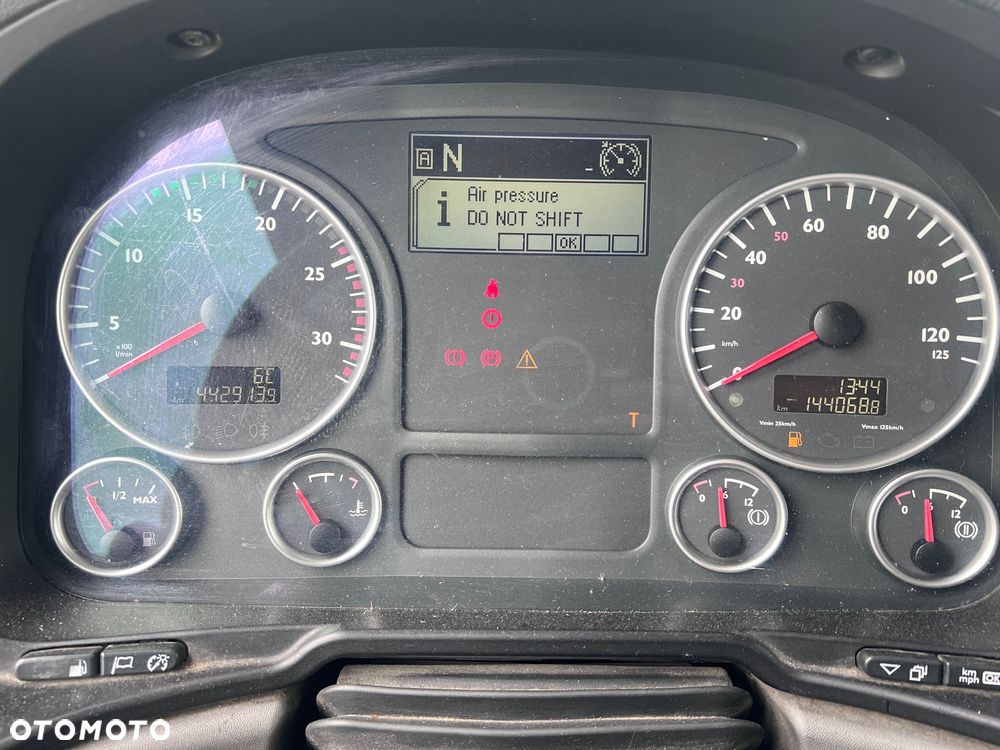 MAN TGX 18.440 / AUTOMAT RETARDER !! / OPONY: 95% / DUŻE ZBIORNIKI / 2010 ROK - 18