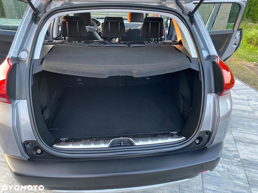 Peugeot 2008 1.2 Pure Tech Allure S&S EAT6 - 30