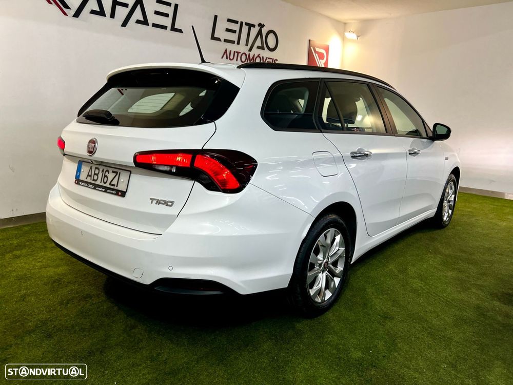 Fiat Tipo Station Wagon 1.3 M-Jet Lounge - 9