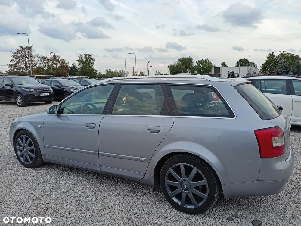 Audi A4 Avant 2004 photo 3
