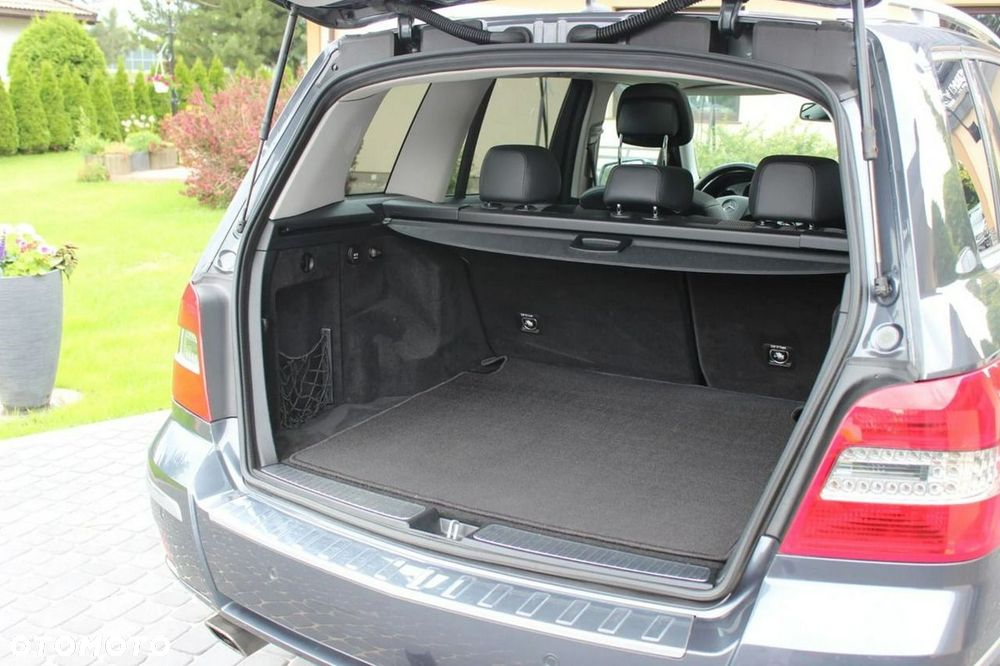 Mercedes-Benz GLK 250 CDI DPF 4Matic BlueEFFICIENCY 7G-TRONIC - 22