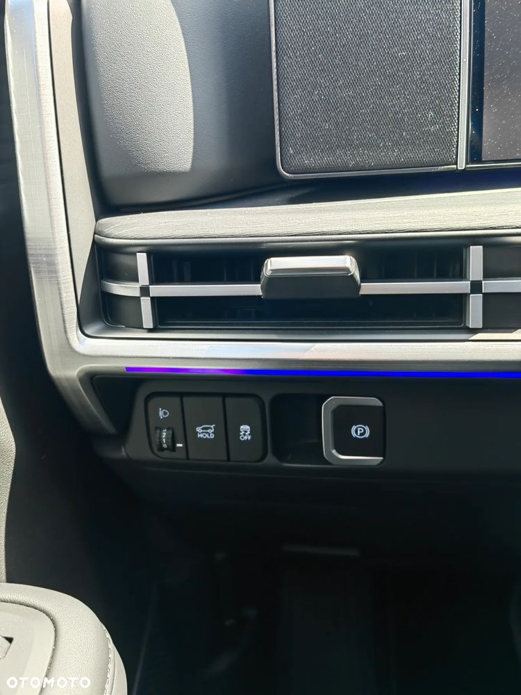 Hyundai Santa Fe ver-1-6-t--gdi-hev-platinum-4wd-7os - 14