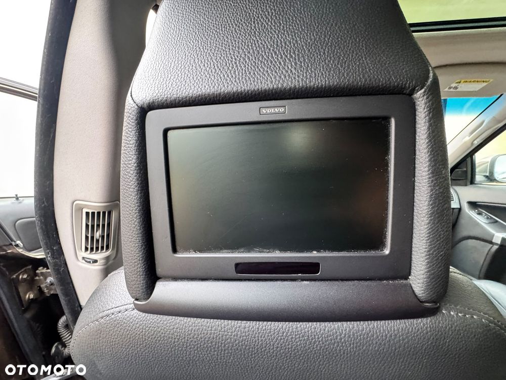 Volvo XC 90 3.2 AWD Geartonic RDesign - 35