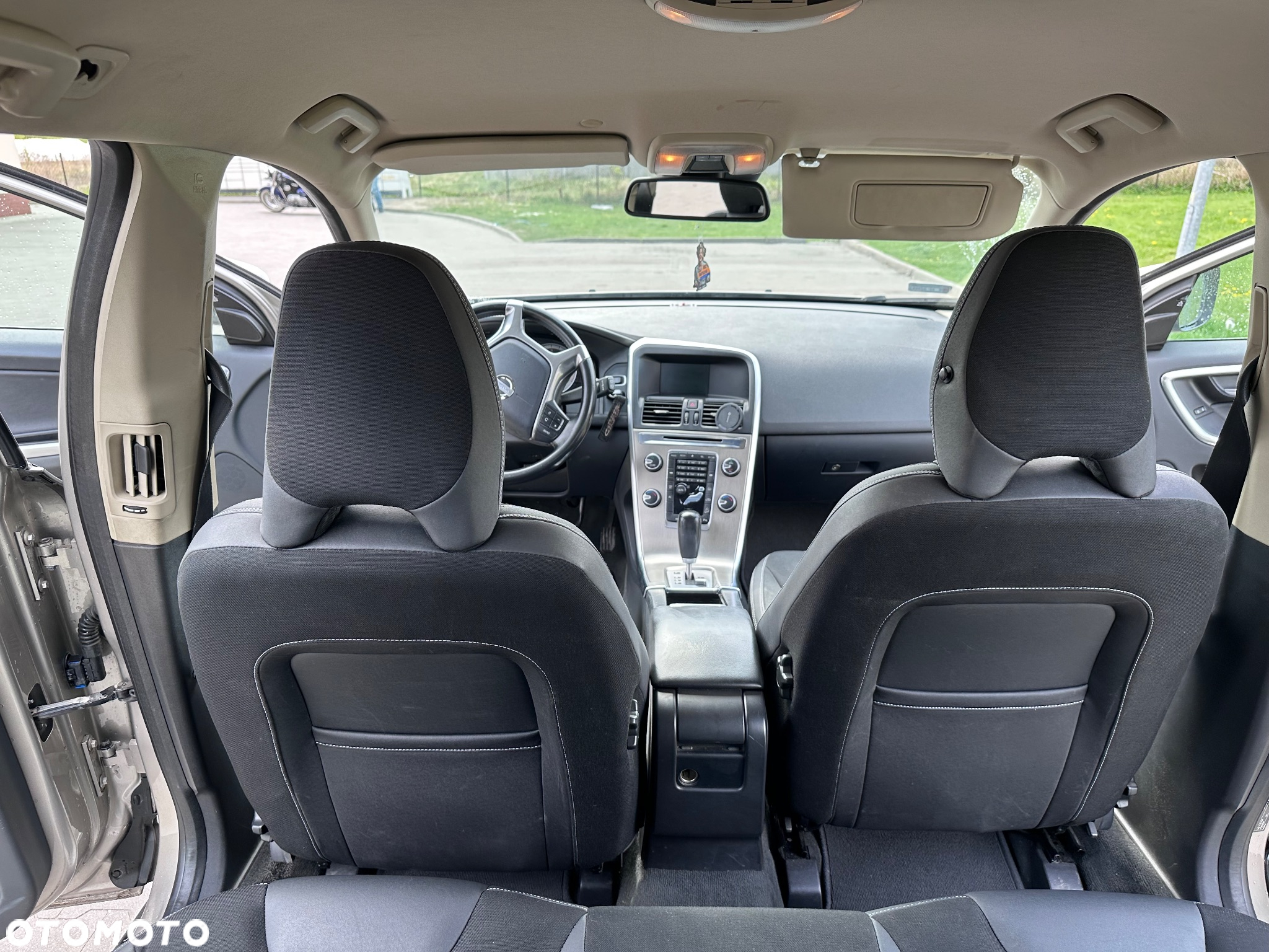 Volvo XC 60 2.4D AWD - 11