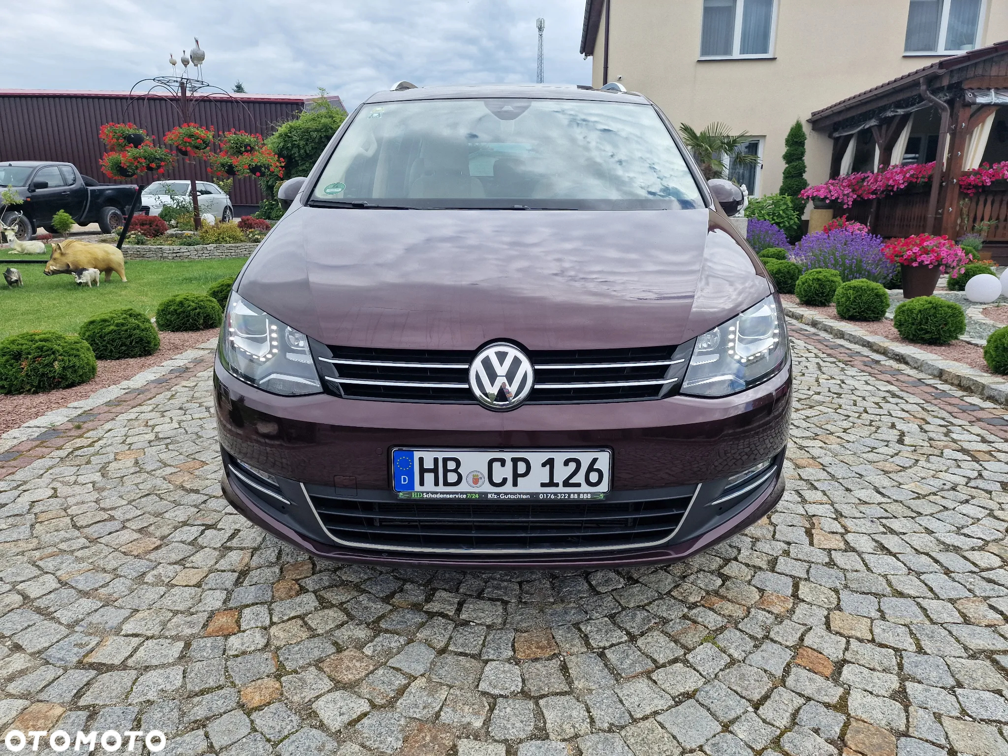 Volkswagen Sharan 2.0 TDI DSG (BlueMotion Technology) Highline - 3