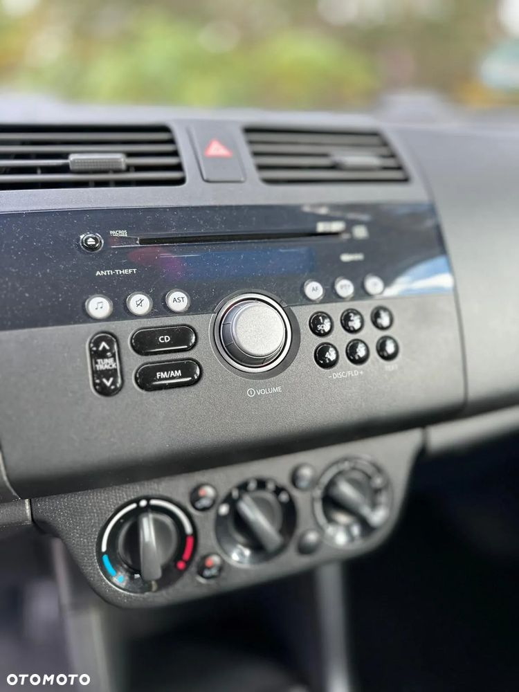 Suzuki Swift 1.3 Comfort - 13