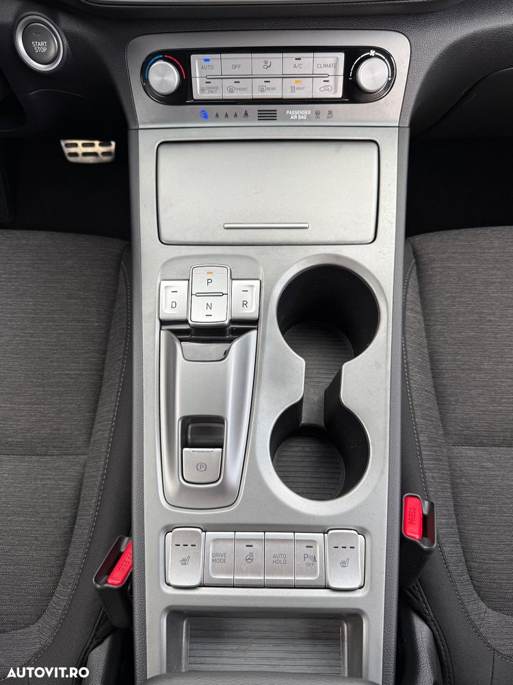 Hyundai KONA Premium - 15