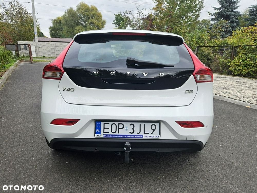 Volvo V40 D2 Momentum - 25
