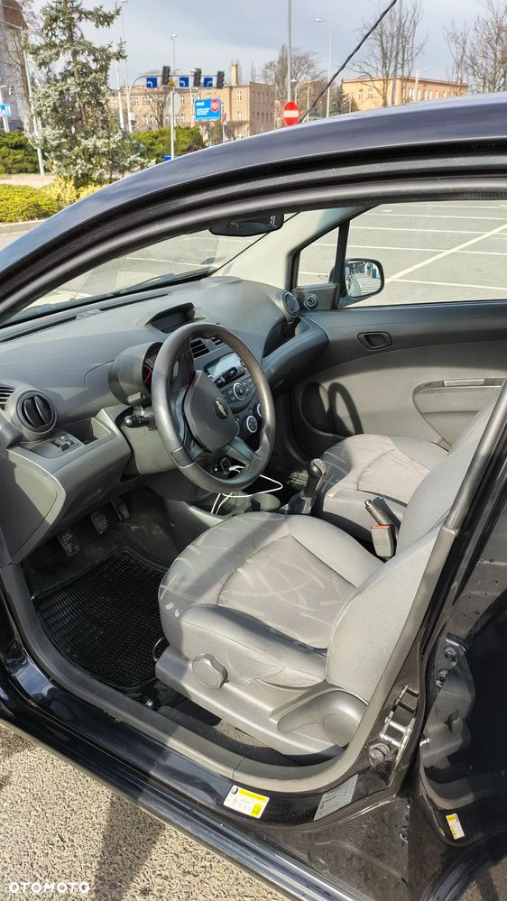 Chevrolet Spark 1.0 Base - 11