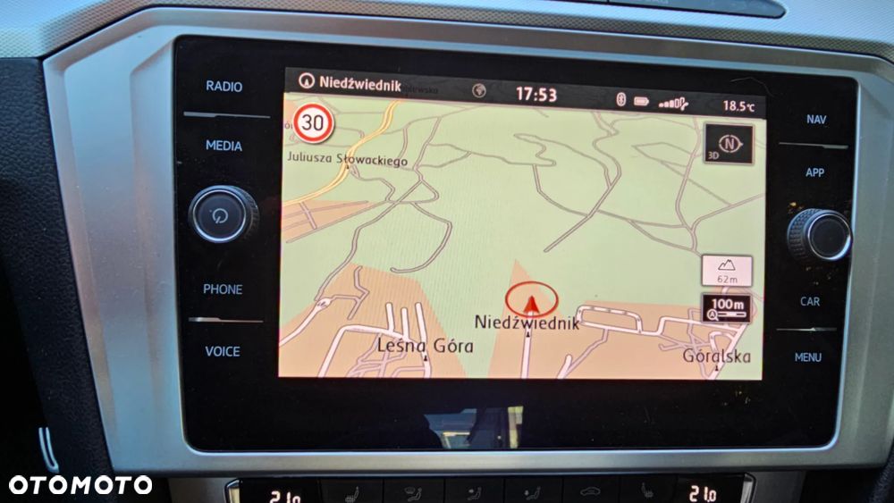 Volkswagen Passat 1.8 TSI BMT Comfortline DSG - 17